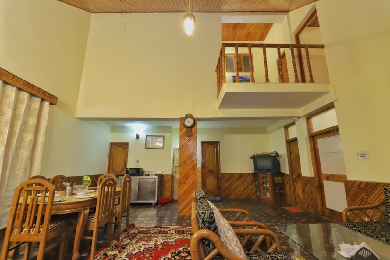 Willa Grey Moustache 4Bhk Manāli Zewnętrze zdjęcie