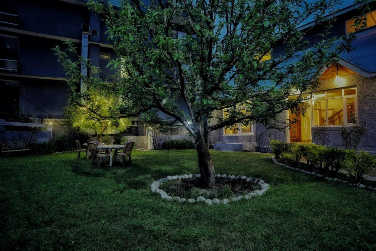 Willa Grey Moustache 4Bhk Manāli Zewnętrze zdjęcie